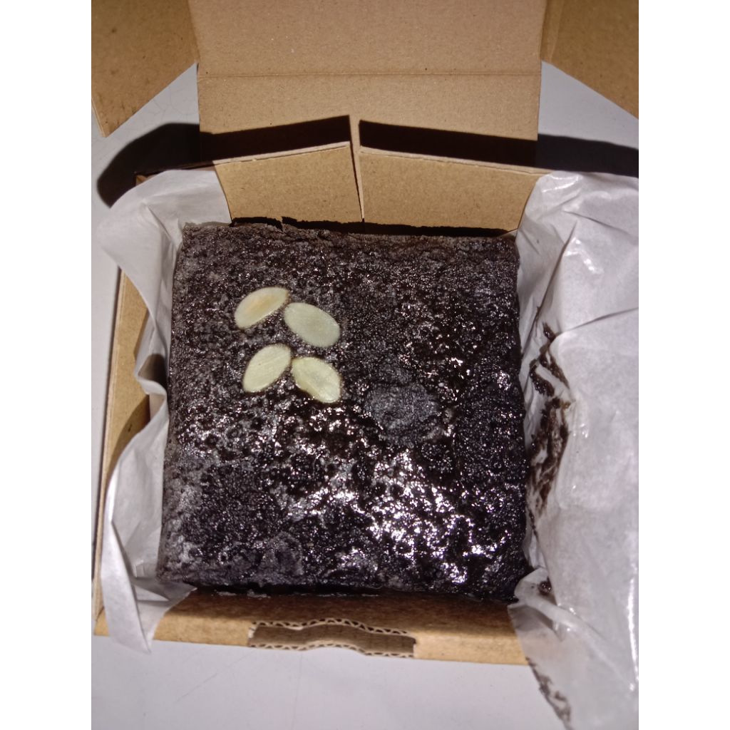 

browniesketanhitam