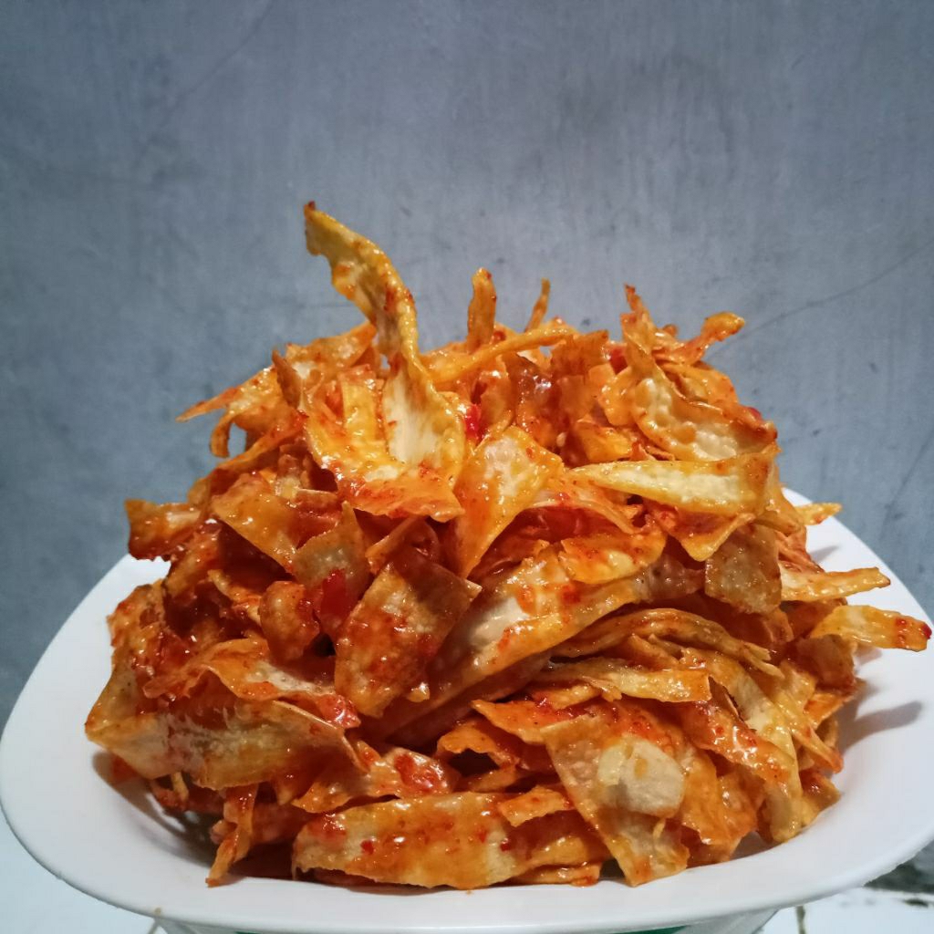 

Kripik Singkong Pedas Balado Gurih Renyah Home Made