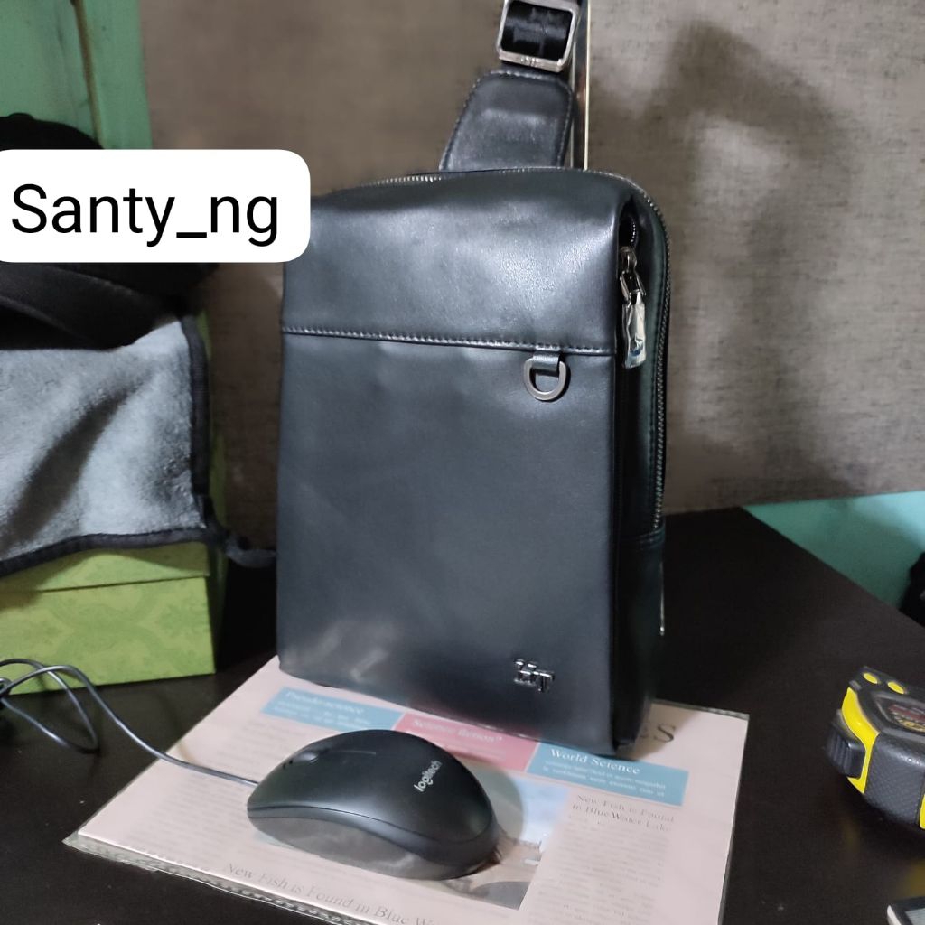 Hugo thorch Lenore Sling bag cross body bag pria kulit
