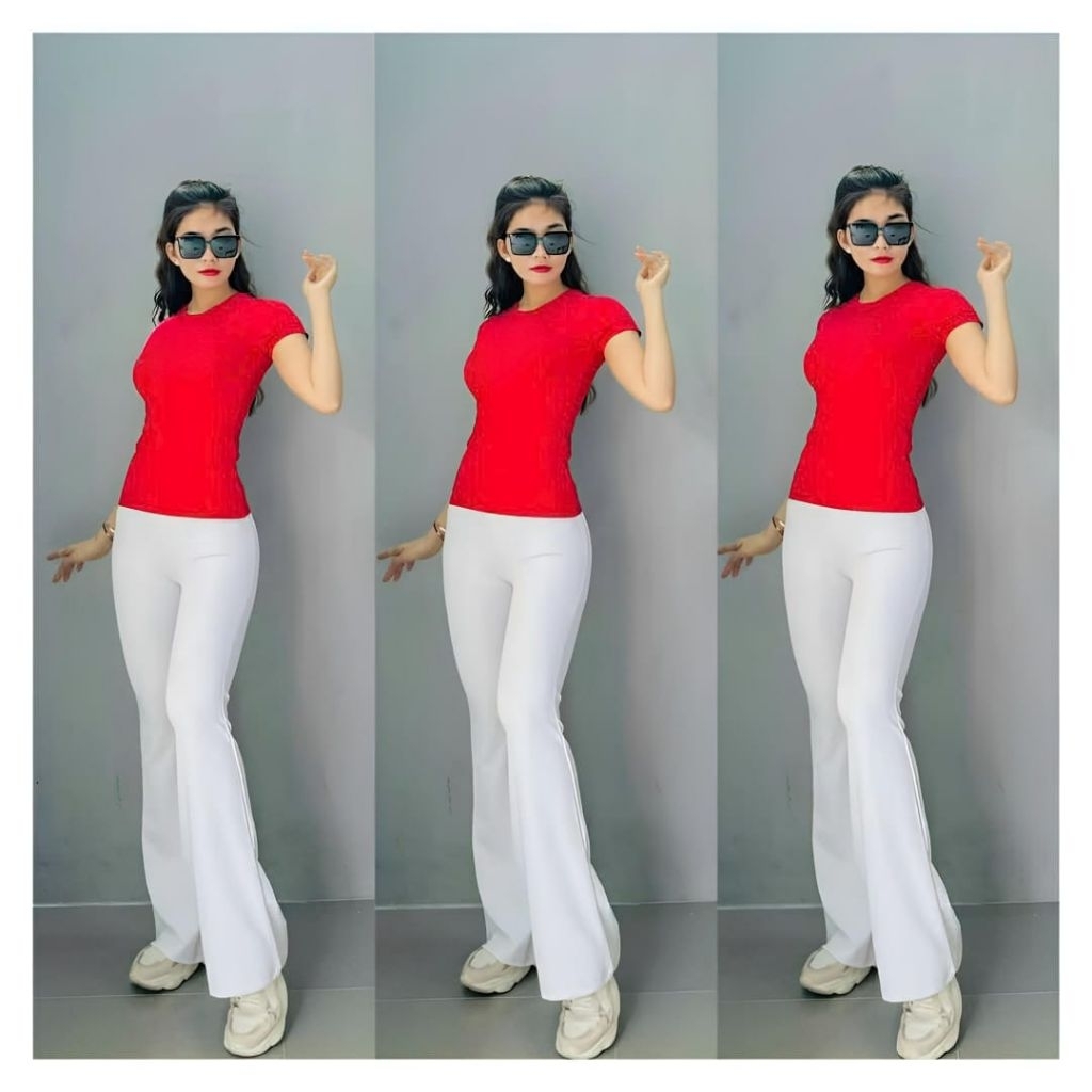 BAJU OLAHRAGA WANITA MERAH PUTIH