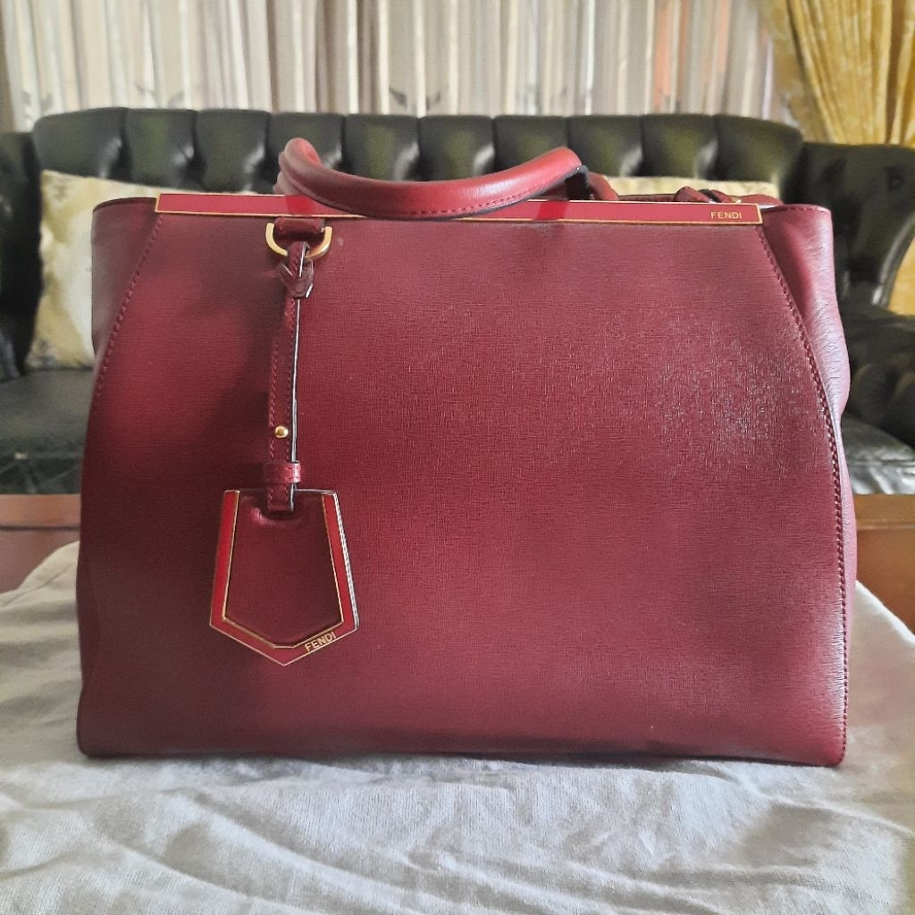 Jual Tas Fendy Burgundy Vitello Leather Asli Original (Second)