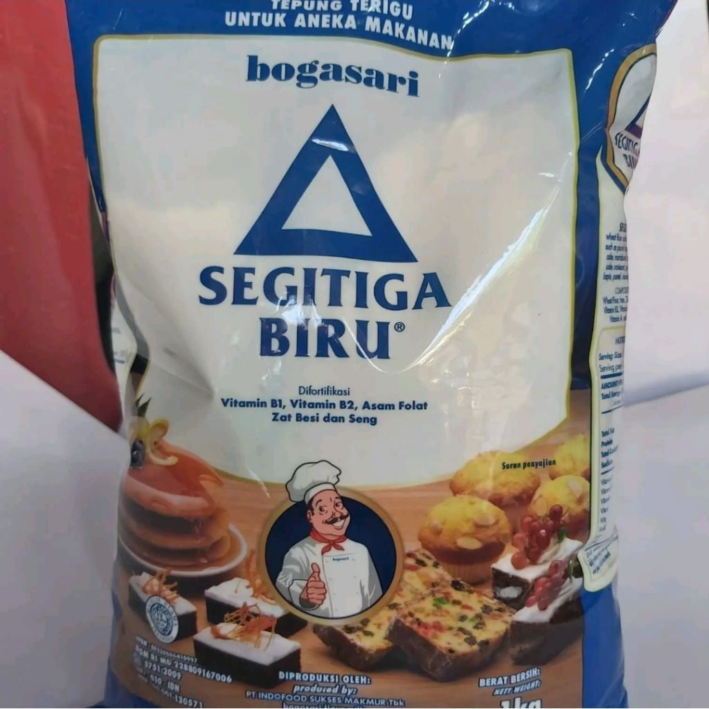 

Tepung Terigu Segitiga Biru Premium 1kg
