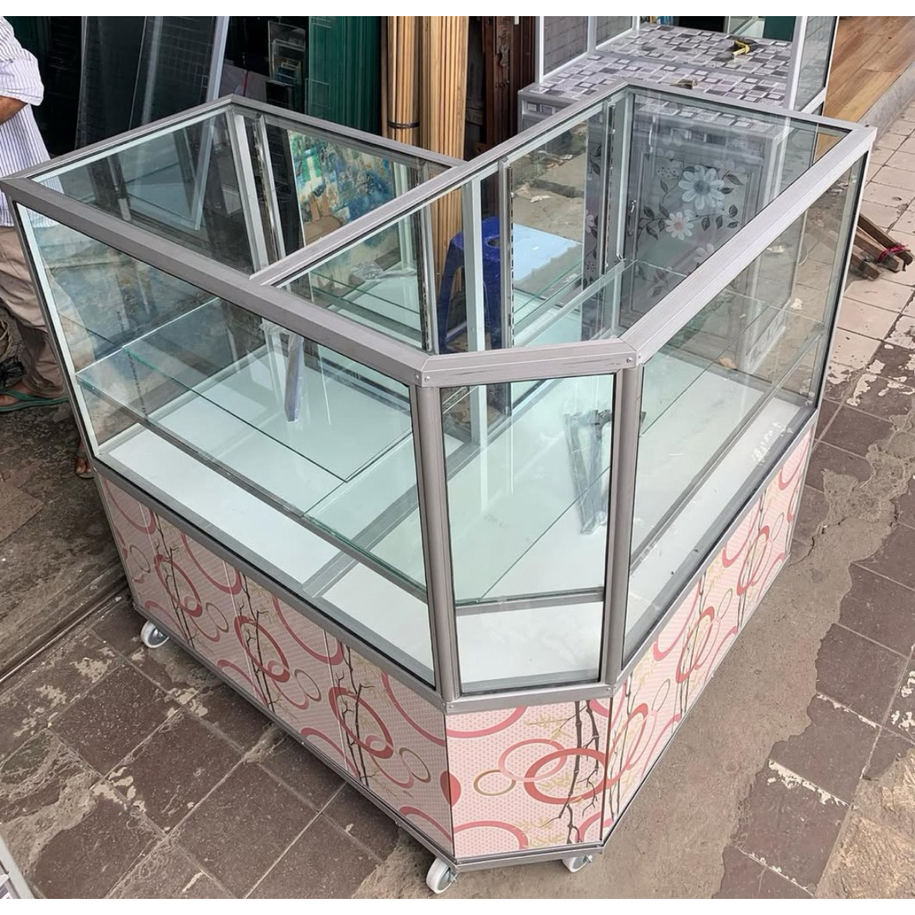 Etalase Arloji/Kacamata Aluminium Silver