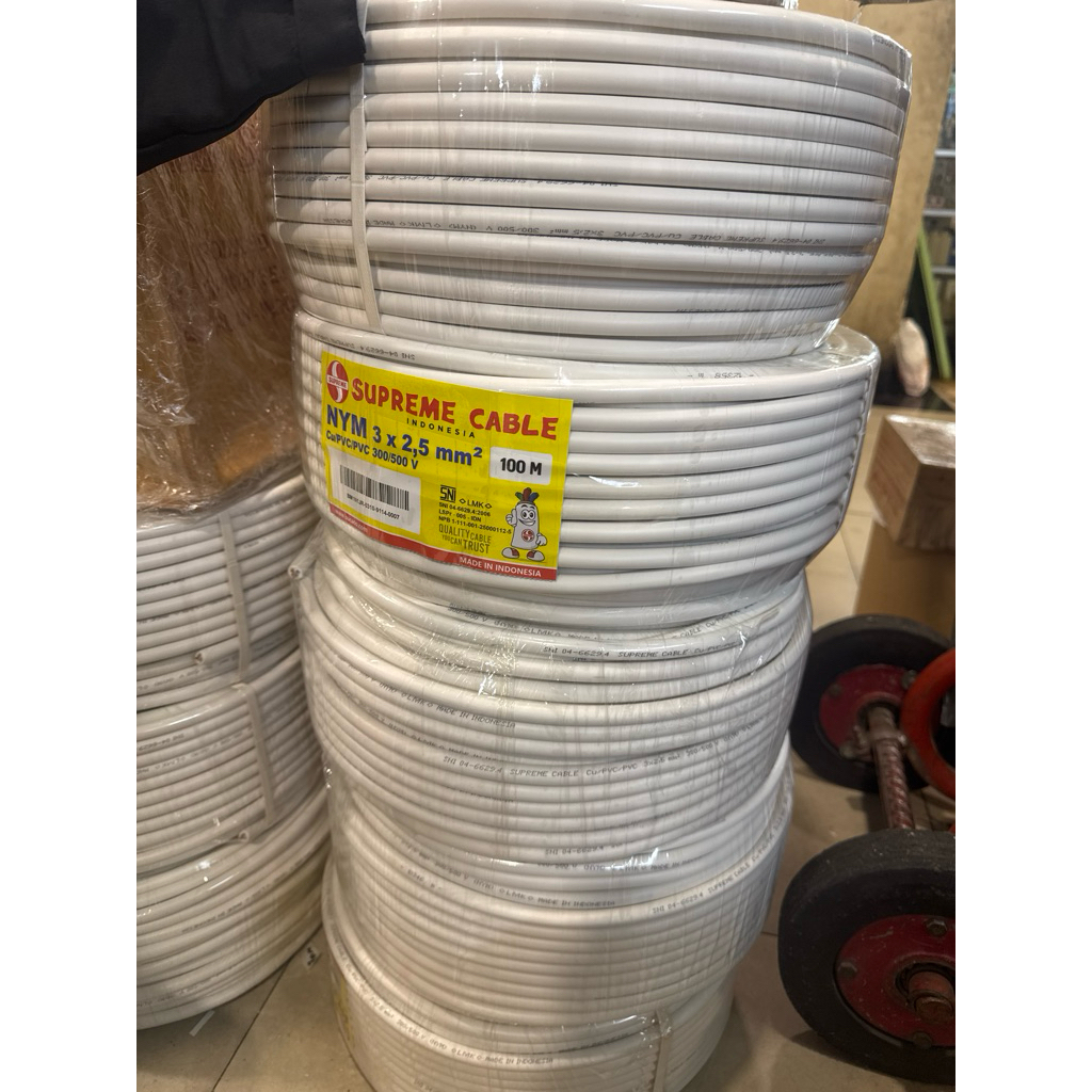NYM 3x2.5 Supreme 100meter Kabel Supreme NYM 3x2.5 100meter Kabel NYM