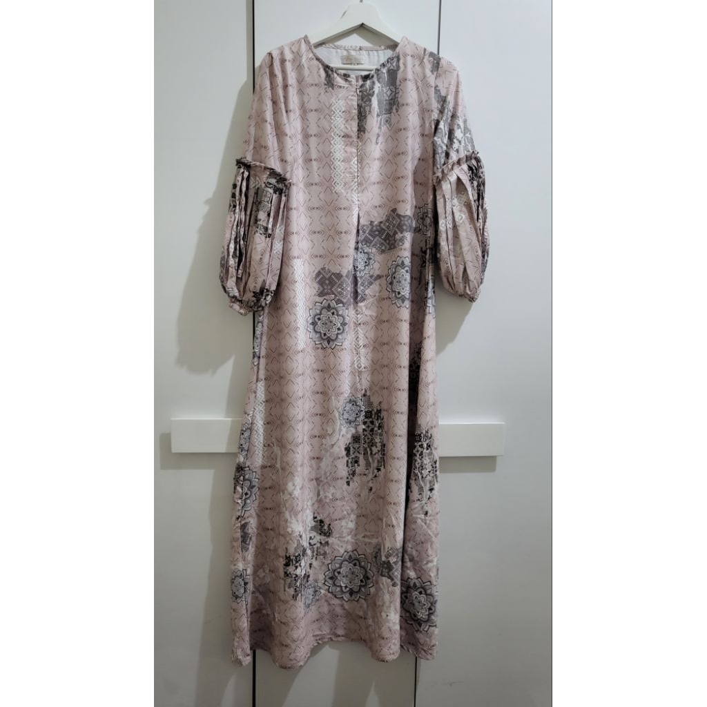 Veselka dress