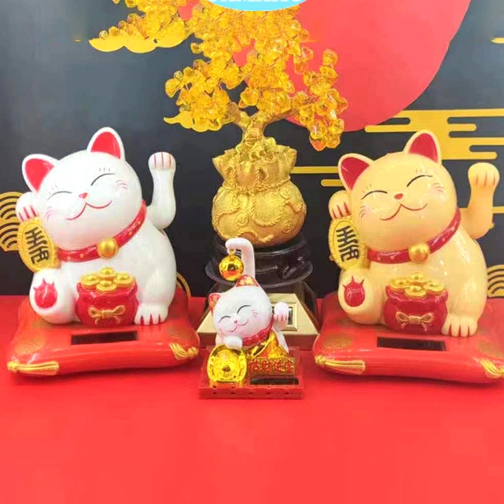 Flash Sale  Maneki Neko Lucky Cat Putih Dashboard Solar Hoki Patung Kucing Hoki Bergerak Pajangan Ku