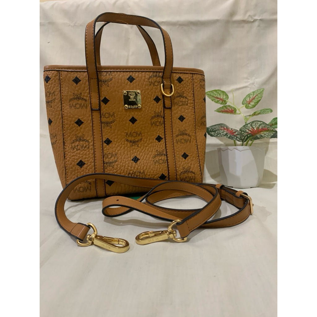 Tas MCM Handle Bag Preloved