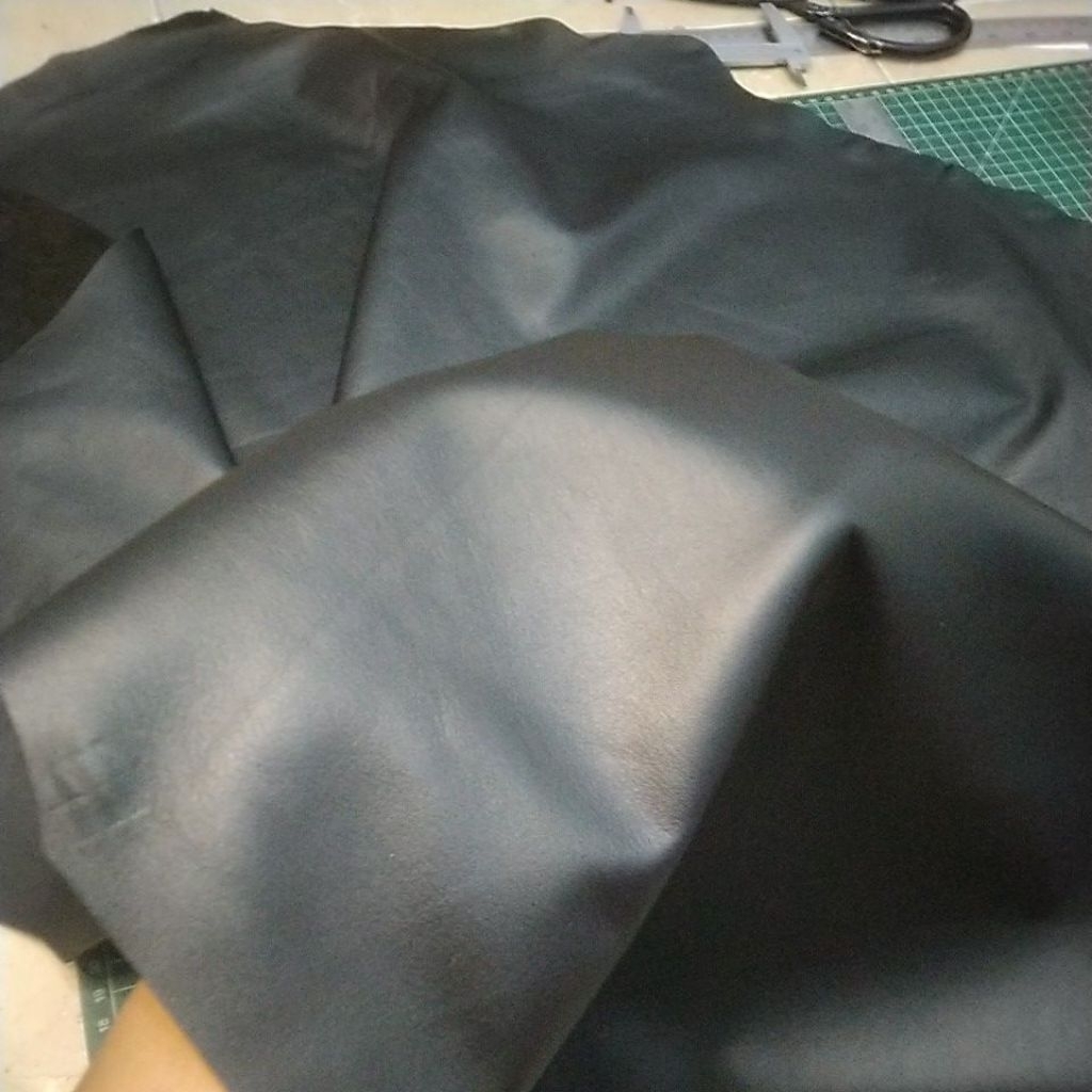 Kulit Sapi Tipis & Lentur Tebal 0,9mm - 1,2mm