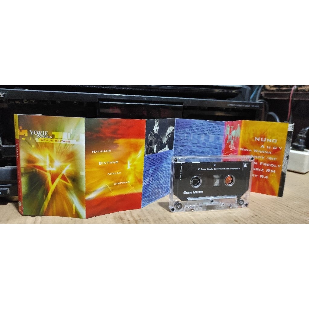 kaset pita Yovie & nuno semua bintang
