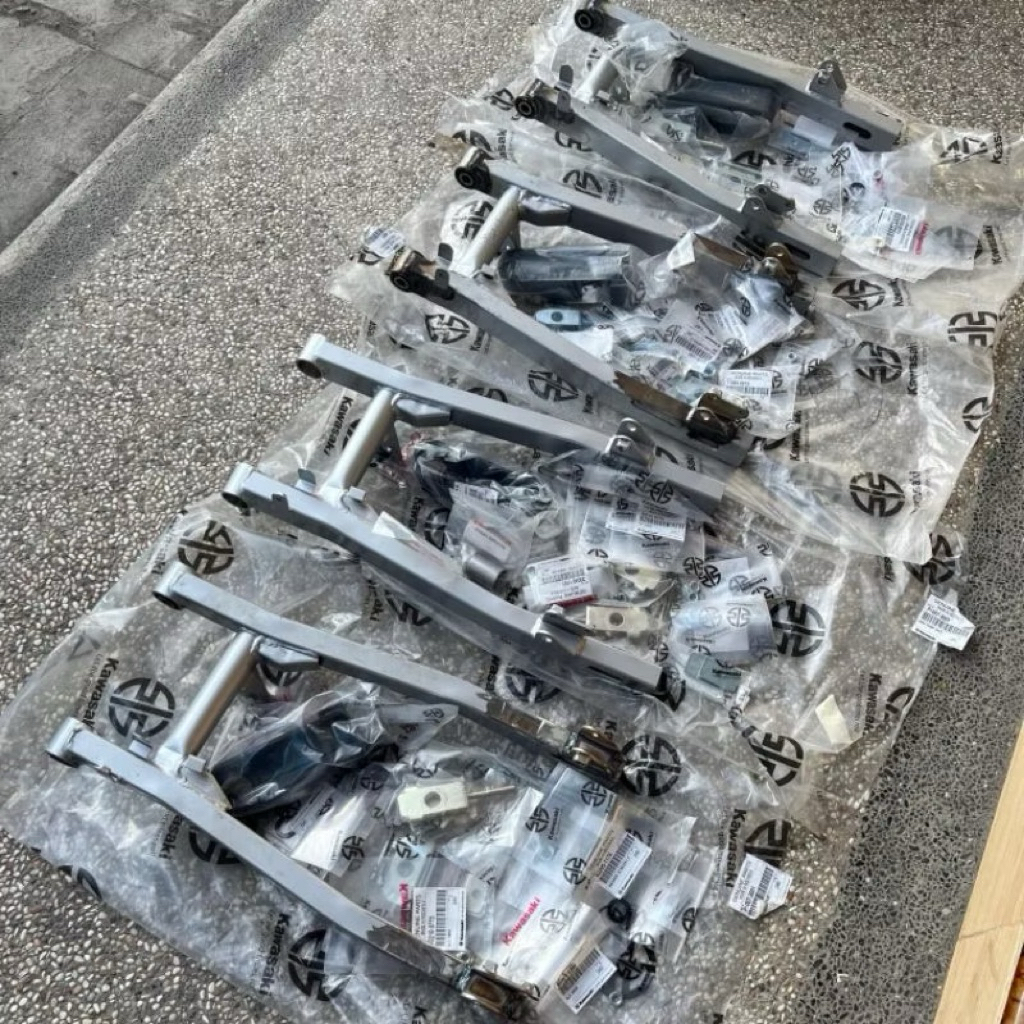 SWING ARM KAZE ARM KAZE ORIGINAL KAWASAKI PNP CB GL100