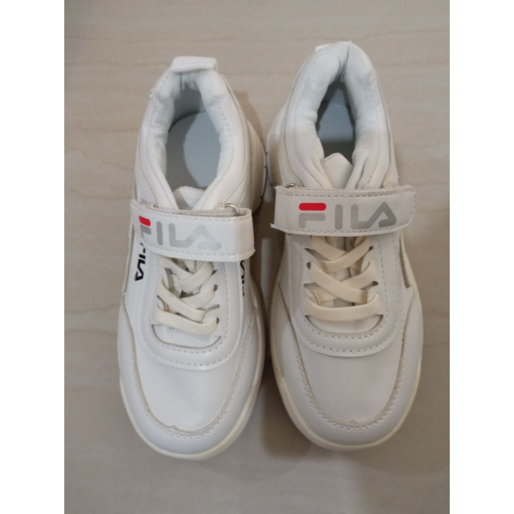 Sepatu Sale Defect Reject Minor