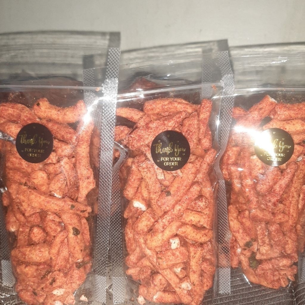 

Basreng Pedas Daun Jeruk Asli Bandung Murah Meriah