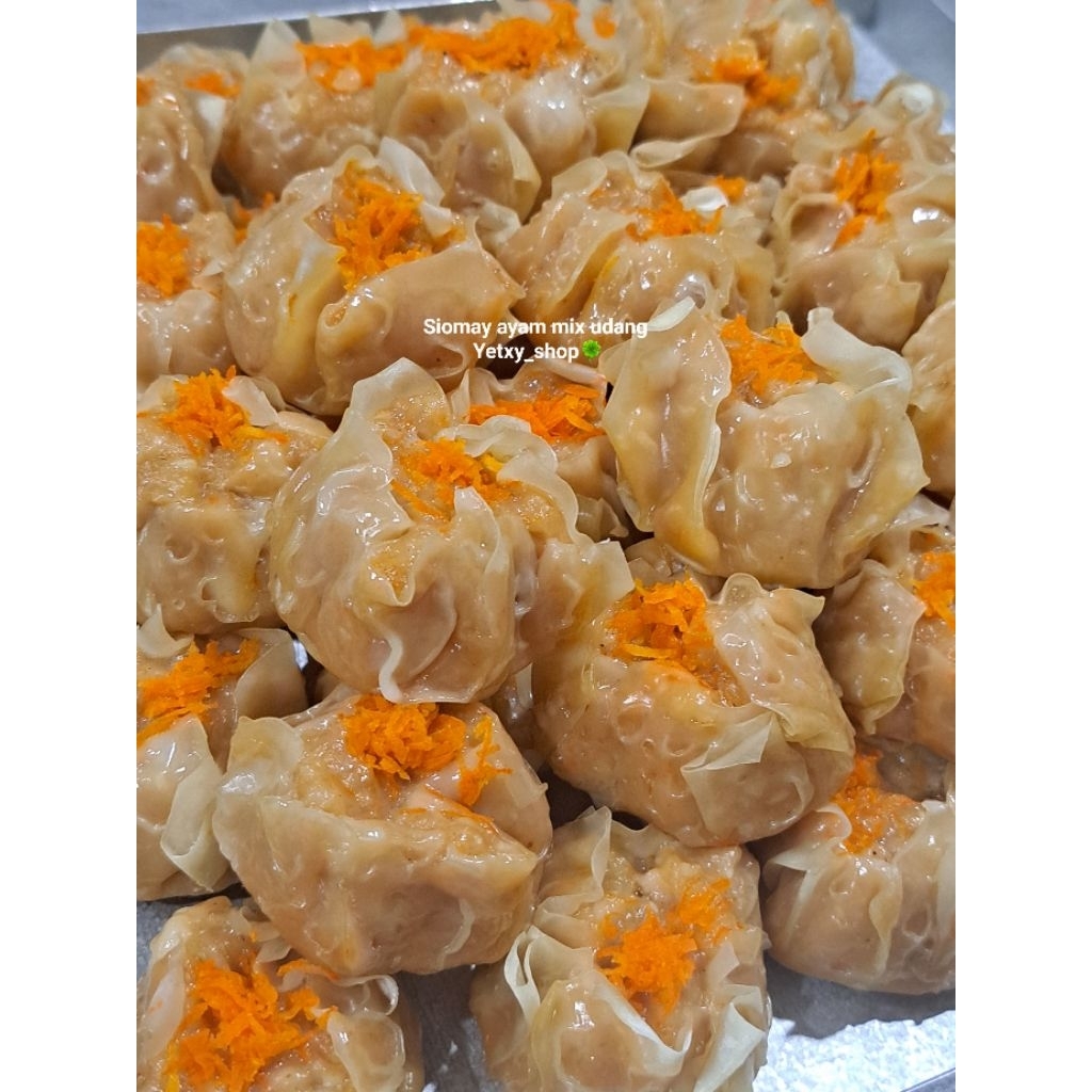 

Siomay ayam + udang homemade enak isi 12 pcs.
