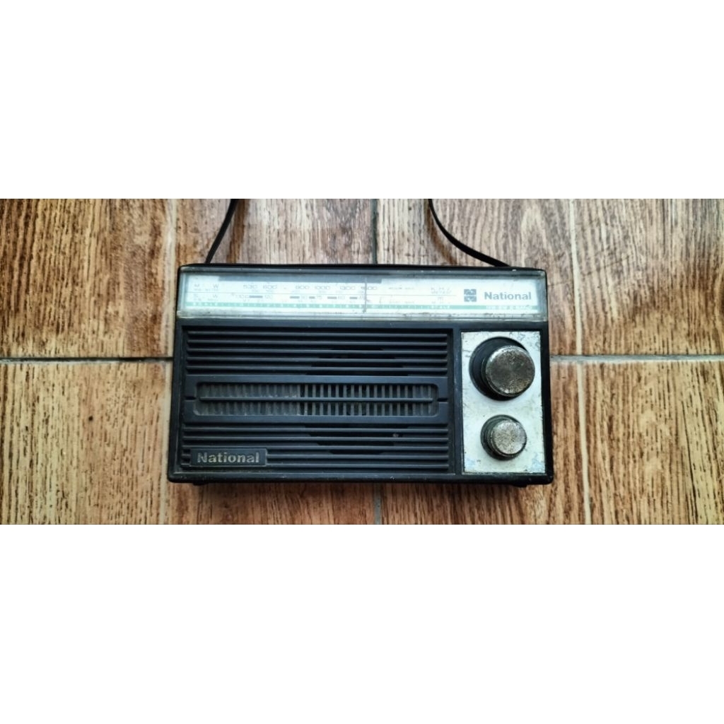 radio jadul kecil