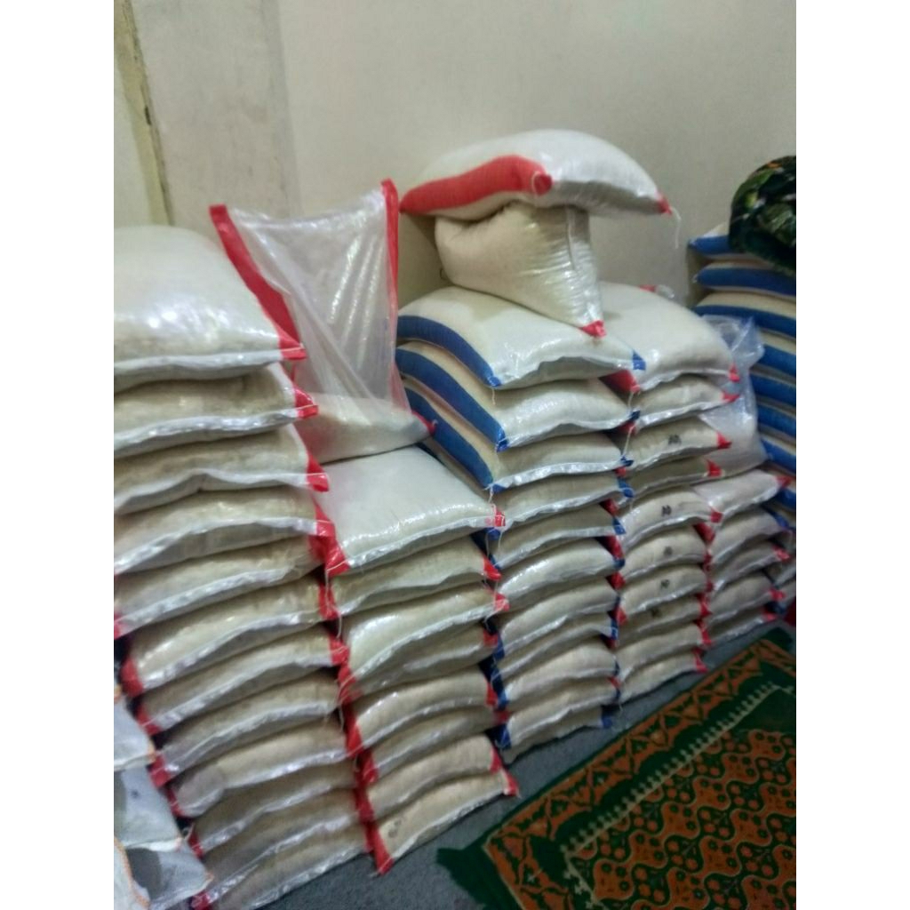 

BERAS ANAK DARO 10 KG ASLI DARI BATUSANGKAR KAB TANAH DATAR