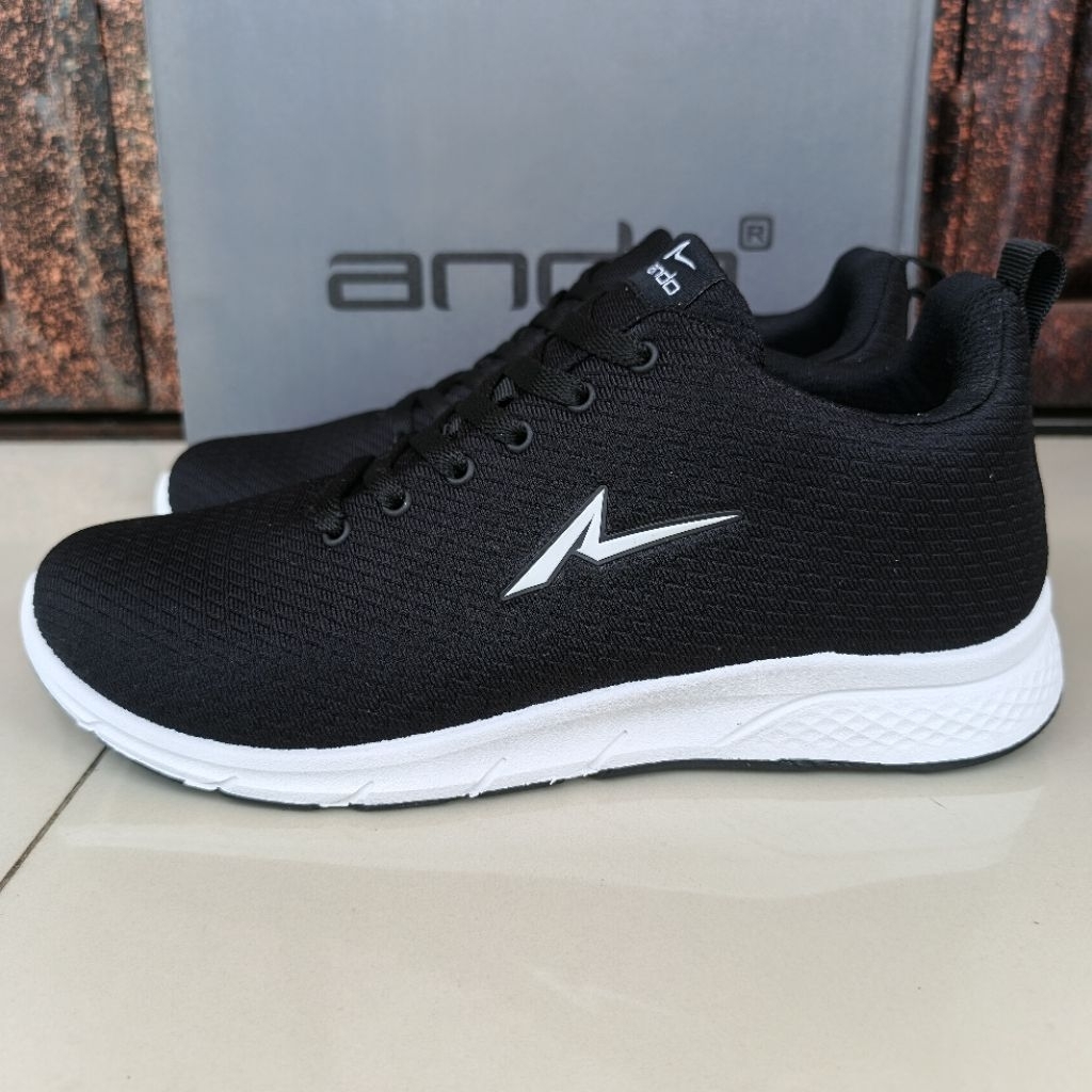 Sepatu Ando Spargo hitam putih black white