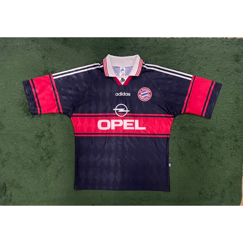 Bayern Muenchen away original jersey