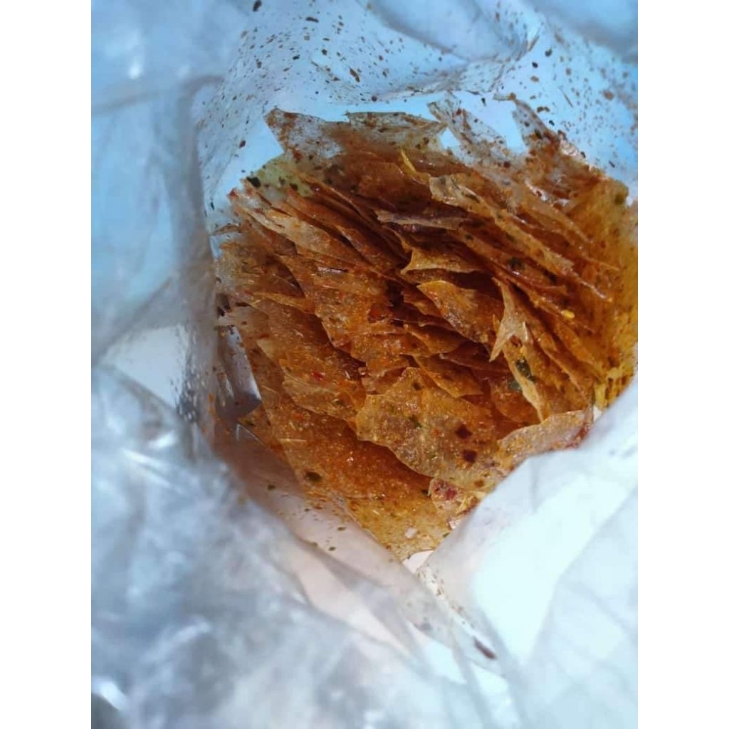 

kripik kaca (kripca) pedes daun jeruk