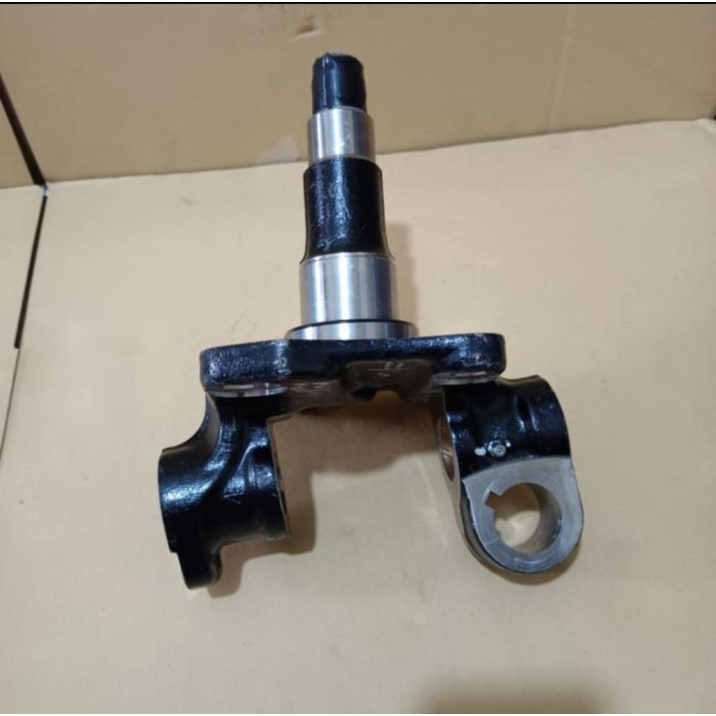 KNUCKLE ATAU KENAKEL HINO DUTRO 130HT ORIGINAL