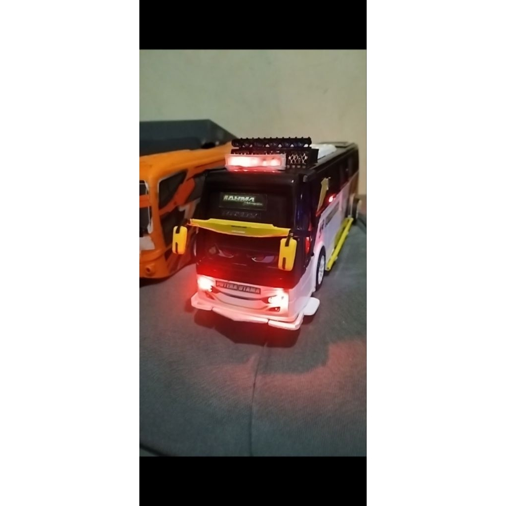 miniatur rotator bus basuri RKC menyala BONUS SRIKER. bsuri