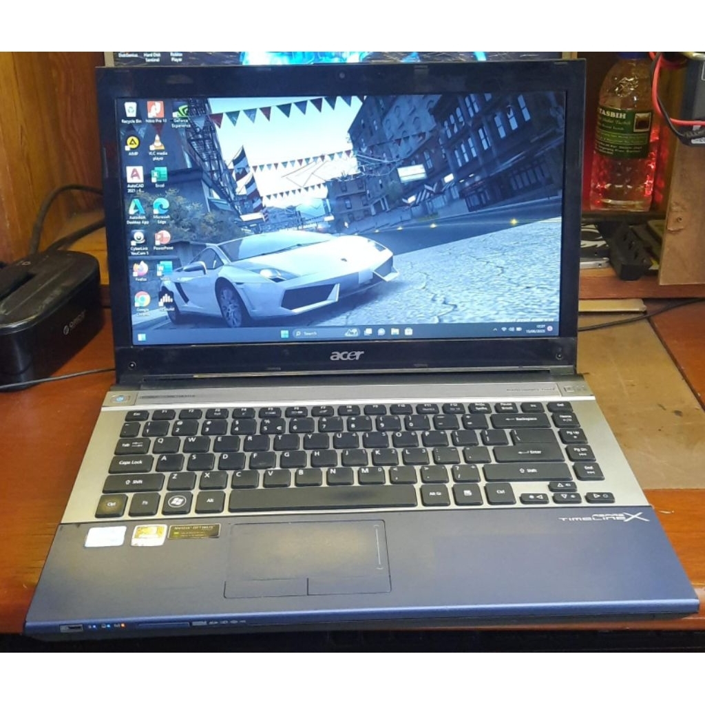 Acer aspire 4830TG, Intel core i7-2620M, Ram 8gb, Ssd 128gb hdd 500gb