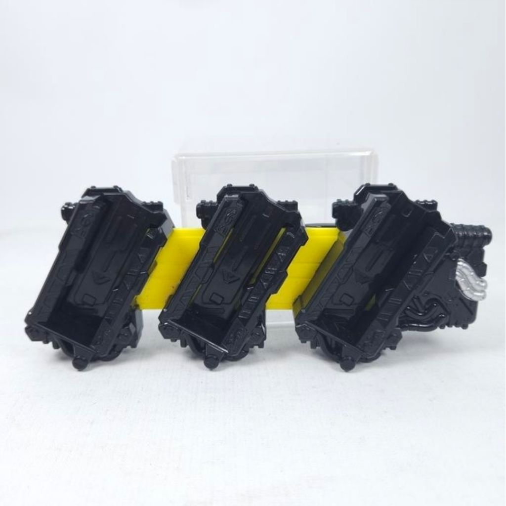 dx kamen rider build bottle holder bandai