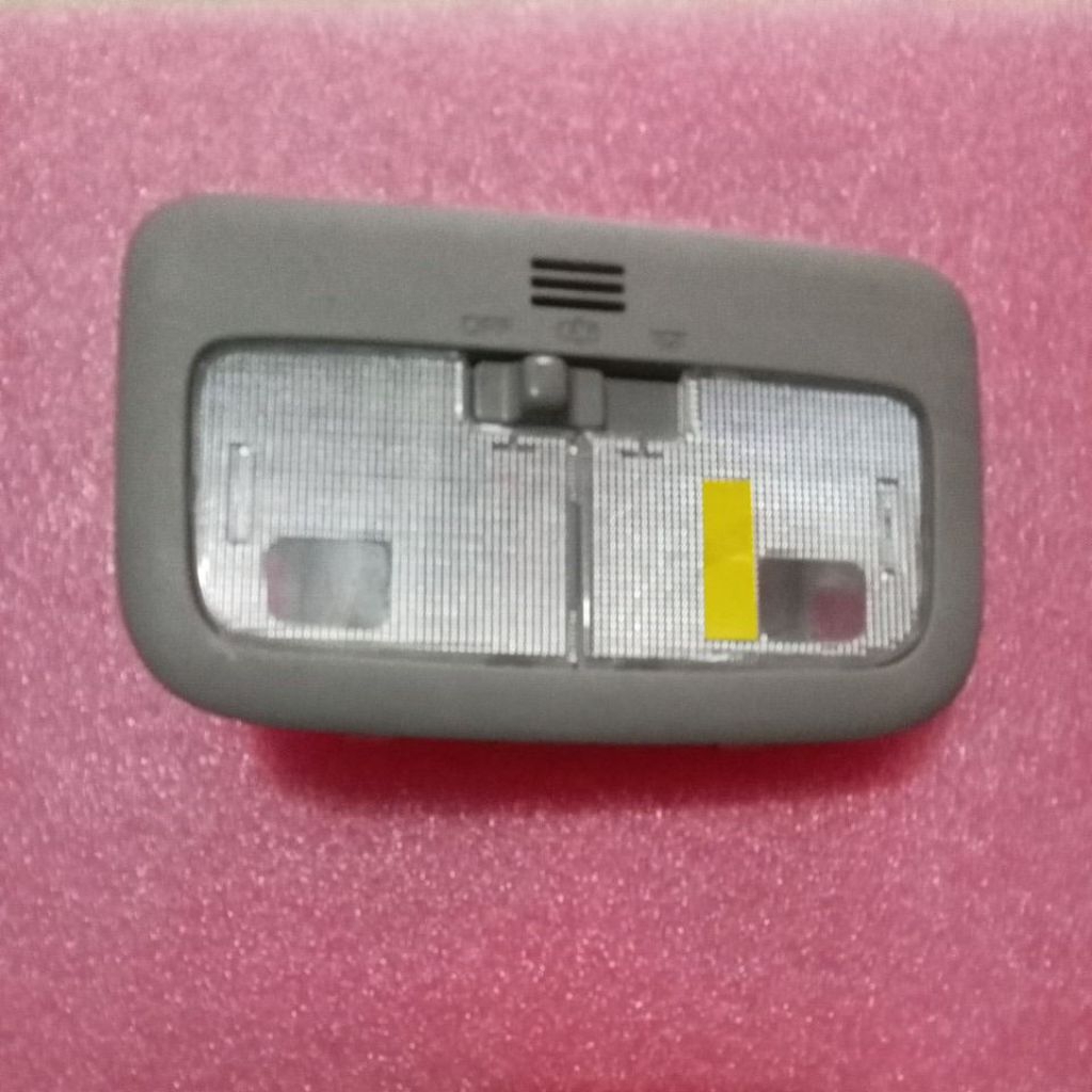 lampu plafon kabin depan toyota yaris vios 2014 original