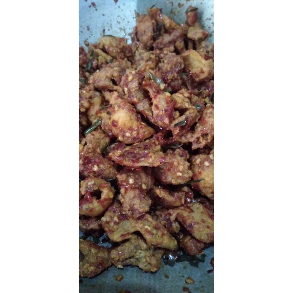 

kulit ayam crispy daun jeruk keripik kulit ayam pedaskulit