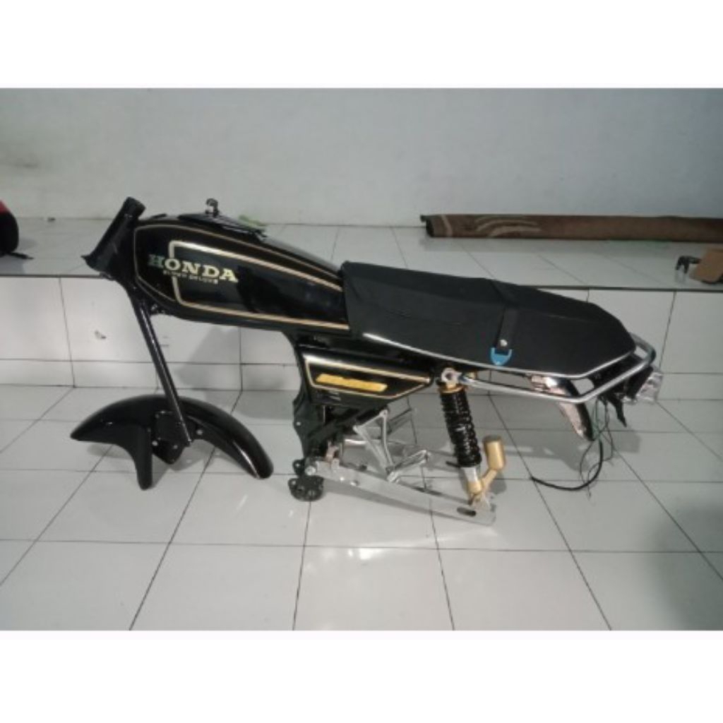 body GL100 set rangka ori belumgan cilik