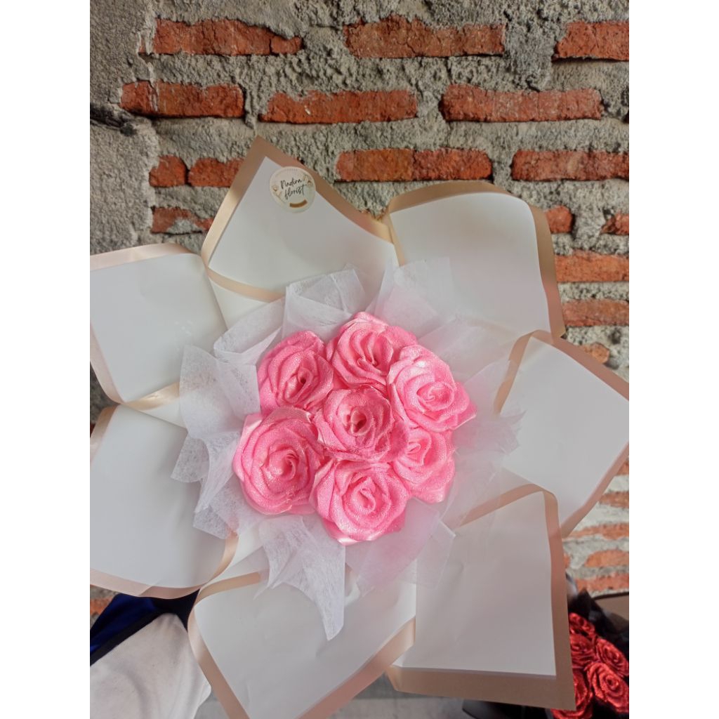 

buket pita satin simple MURAH 7 tangkai