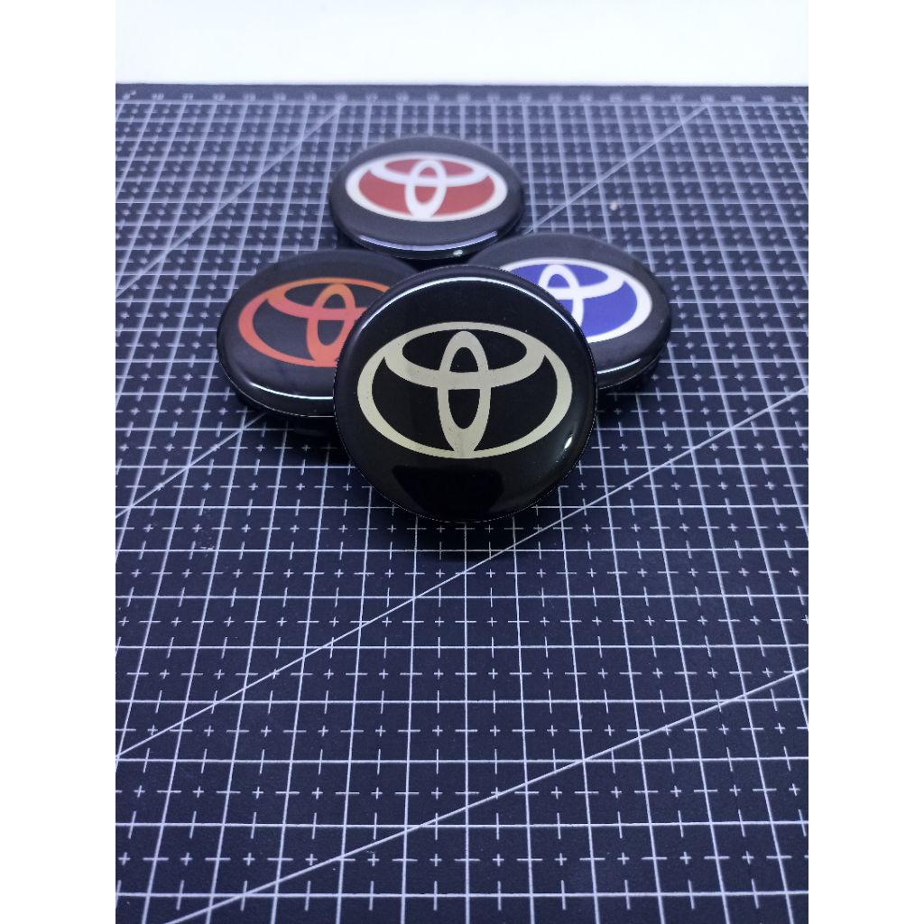 dop roda Agya calya raize Avanza 2002 logo Toyota