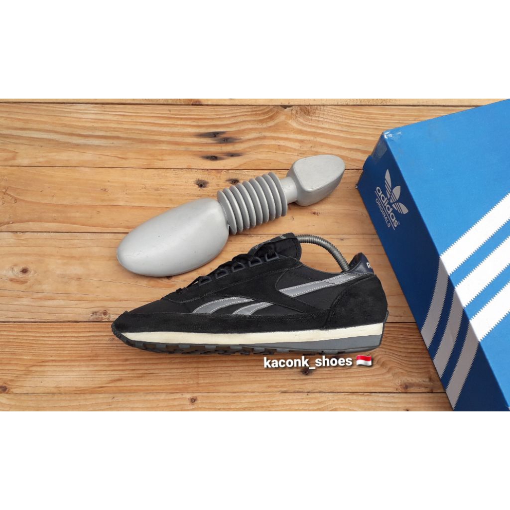 SEPATU SNEAKERS CASUAL REEBOK AZTEC CLASSIC OG BLACK ORIGINAL