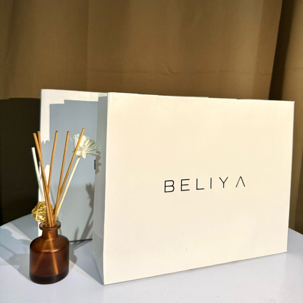 

Paper Bag BELIYA TOTEBAG Paper Bag Pembungkus Kado