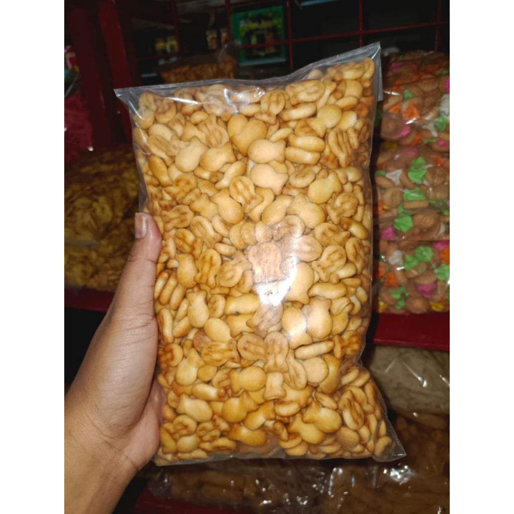 

biskuit durian stik/ikanikan 500 gram