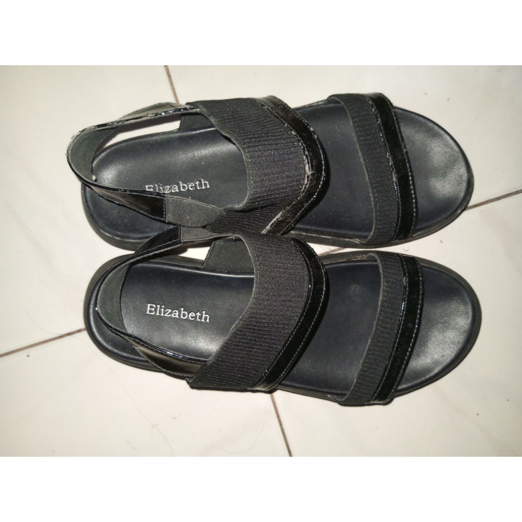 preloved sandal tebal elizabeth hitam