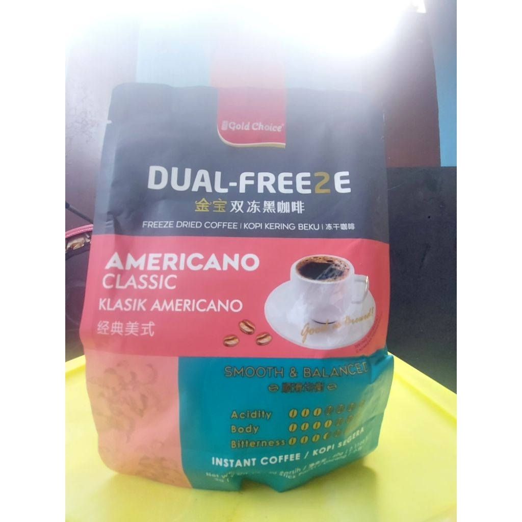 

Gold Choice Dual Freeze Americano Classic (30x2gr) Gold Choice Freeze Dried Coffee Kopi Kering Beku Americano Klasik