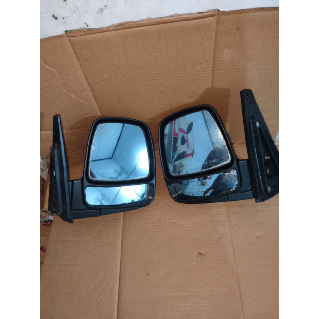 spion kia travelo original