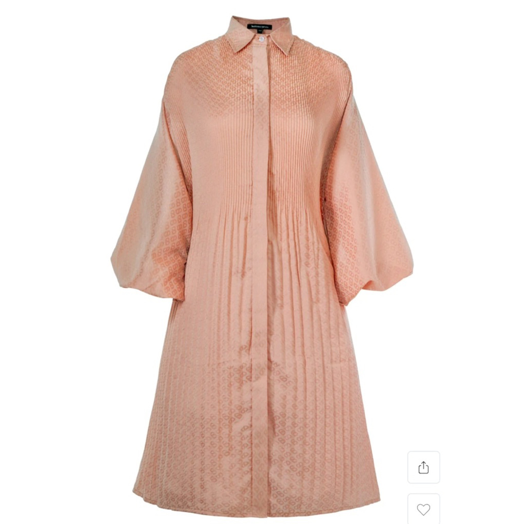 Buttonscarves Monogram Embossed Pleated Shirt New Size M RARE ITEM