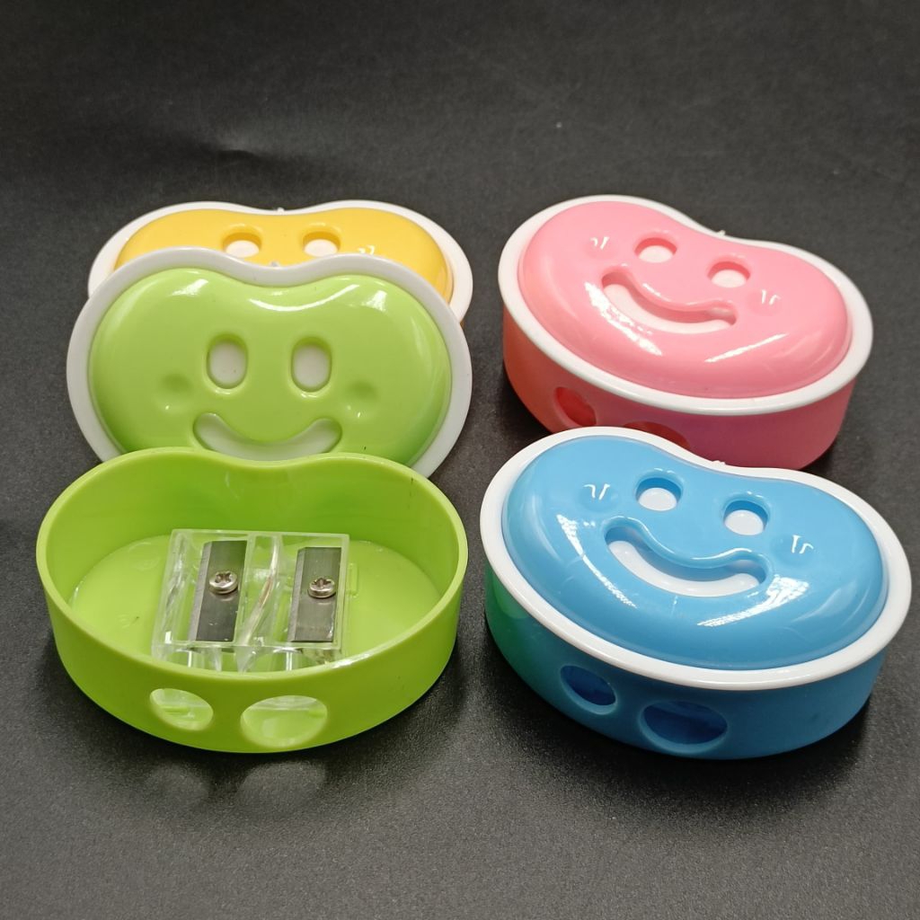 

PENGASAH / SHARPENER / RAUTAN 2 LUBANG MOTIF SMILE