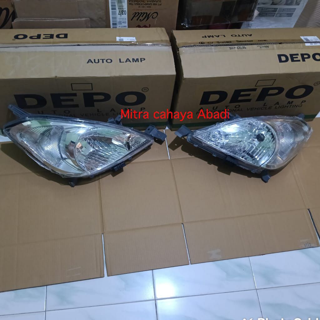 lampu besar depan innova 2004 2005 2006 2007 2008 2009 2010 2011 ORIGINAL DEPO