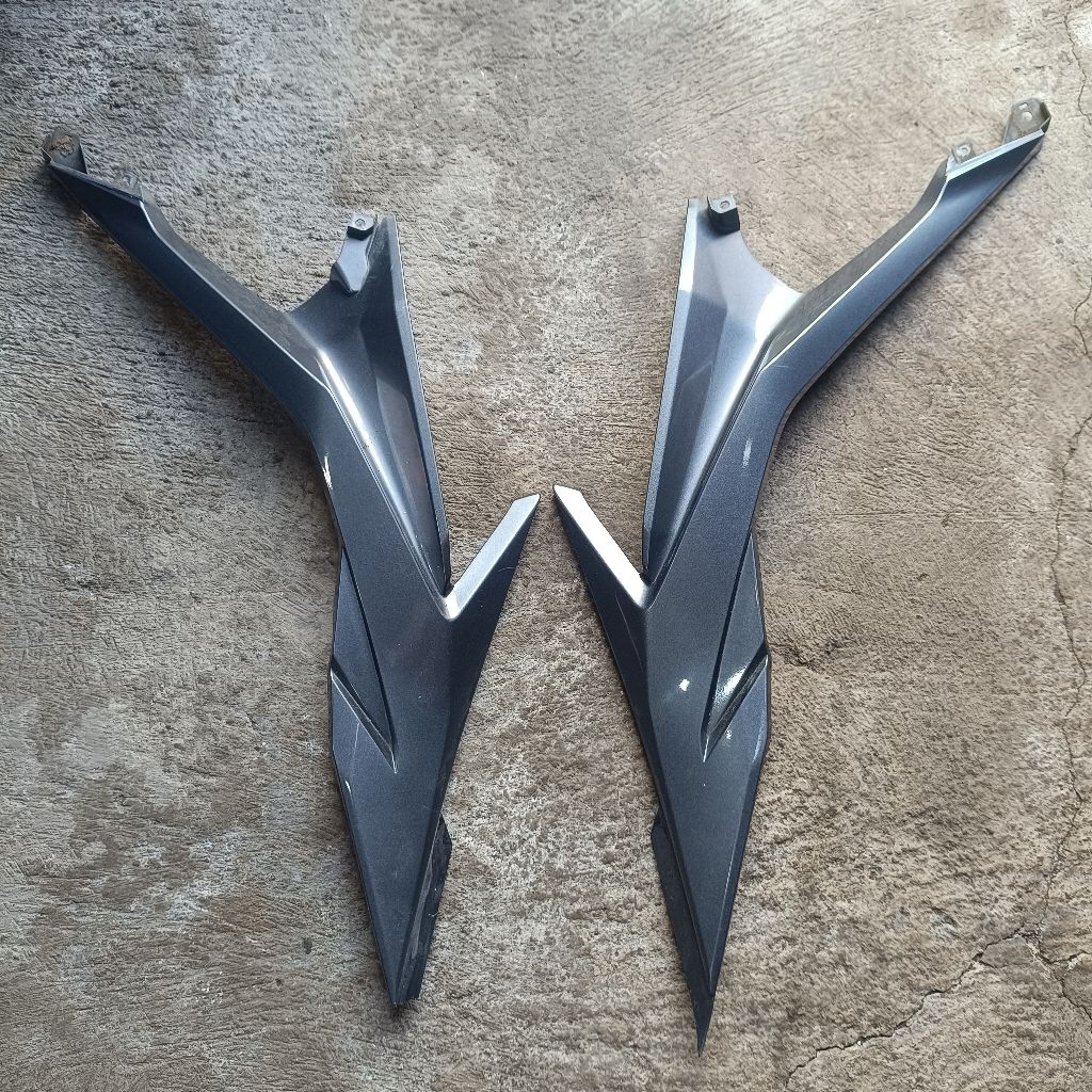 sambungan bodi tameng samping cbr