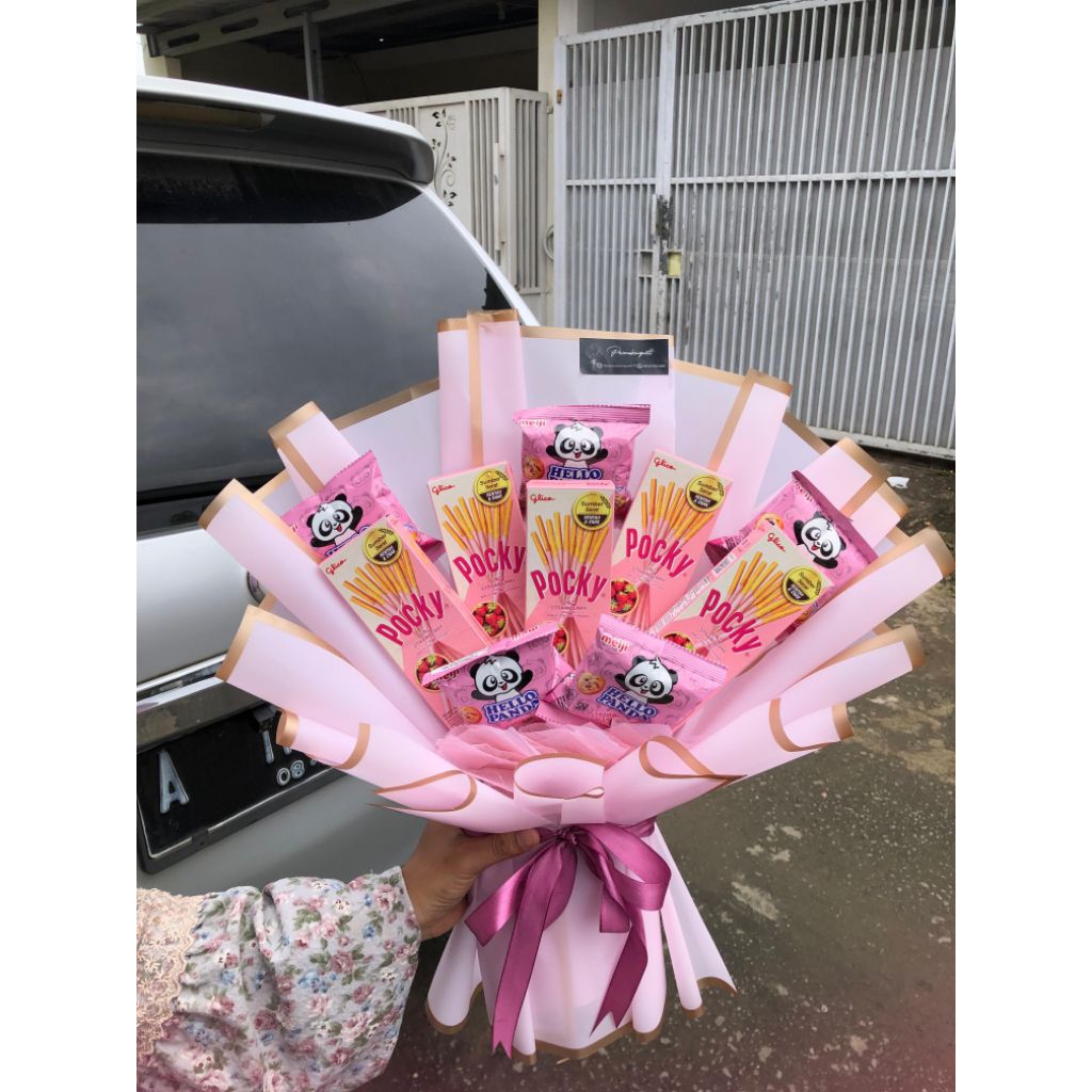 

buket snack wisuda,ultah dll size L