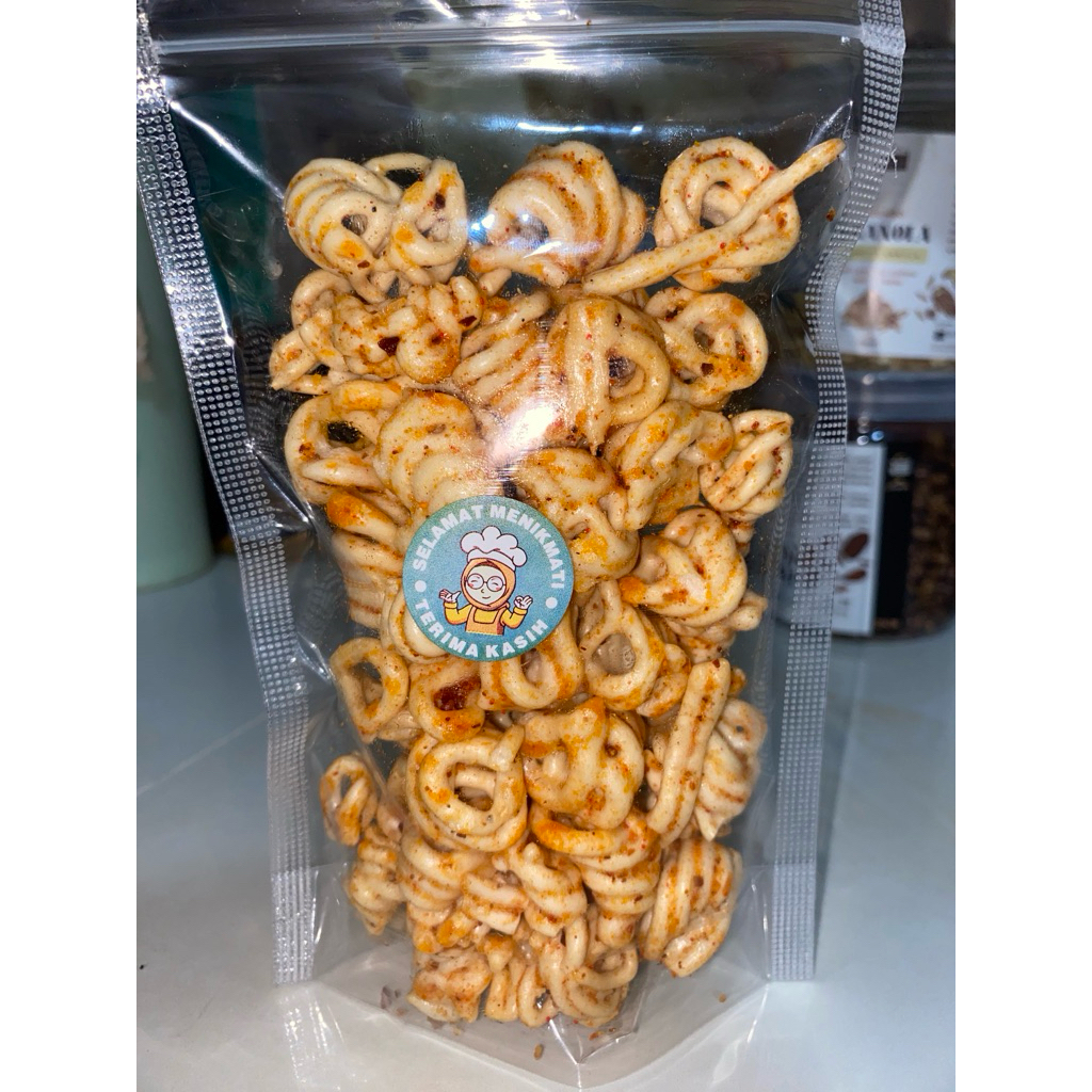 

Kerupuk Keong gurih pedas (250-300gr) kemasan pouch