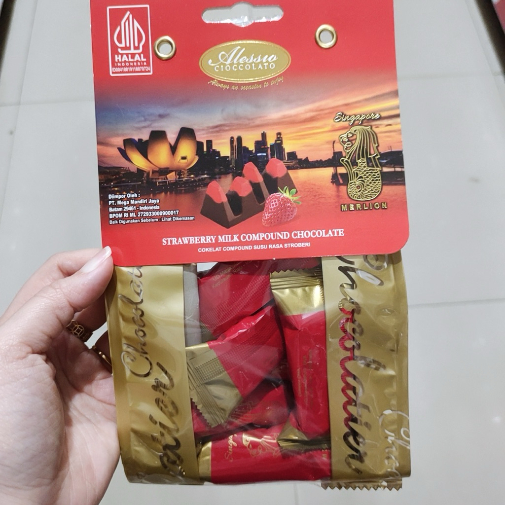 

OLEH OLEH COKLAT KHAS BATAM