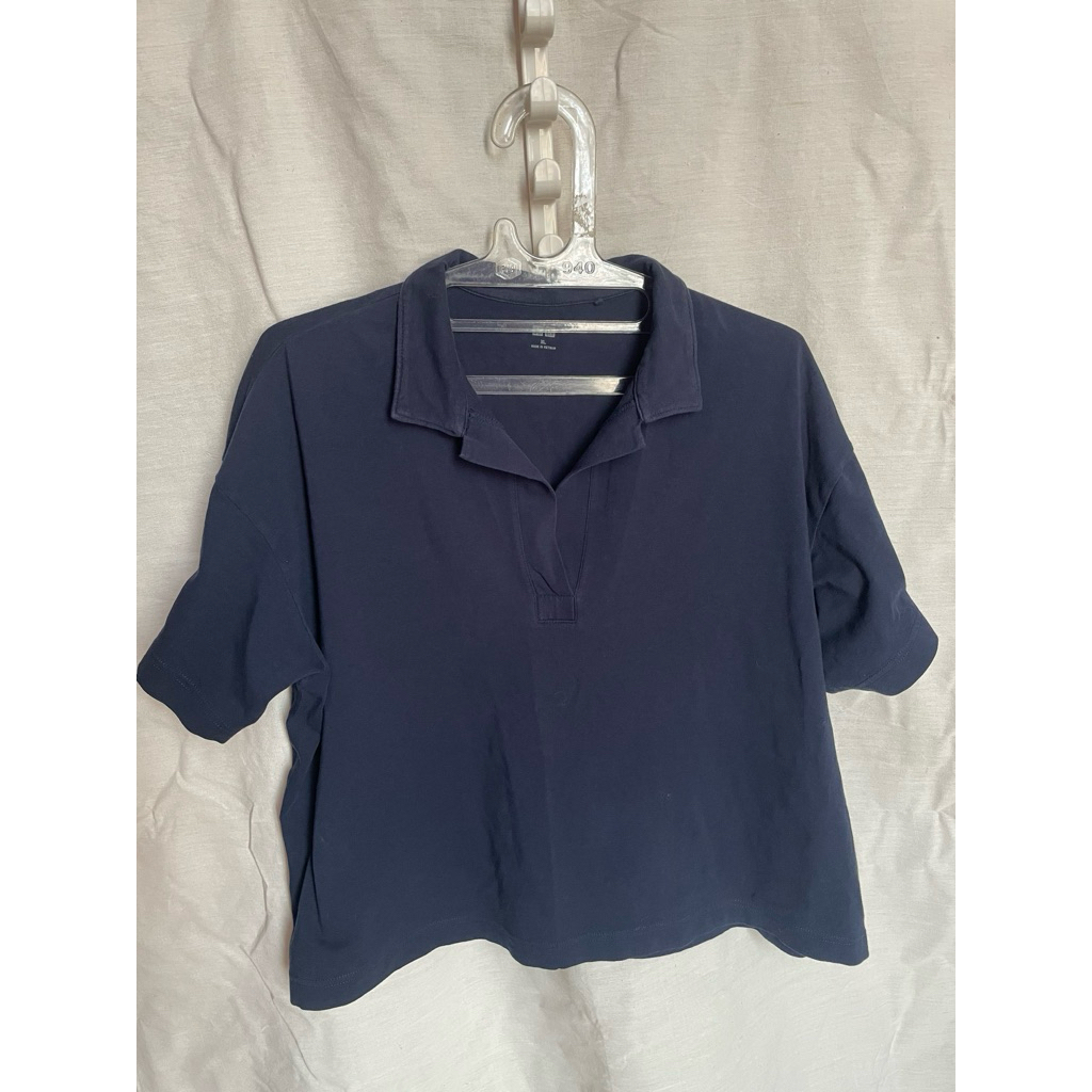 [PRELOVED] UNIQLO Kaos Berkerah Navy Big Size | Baju Second Like New Ori 100% | Baju Second Murah | 