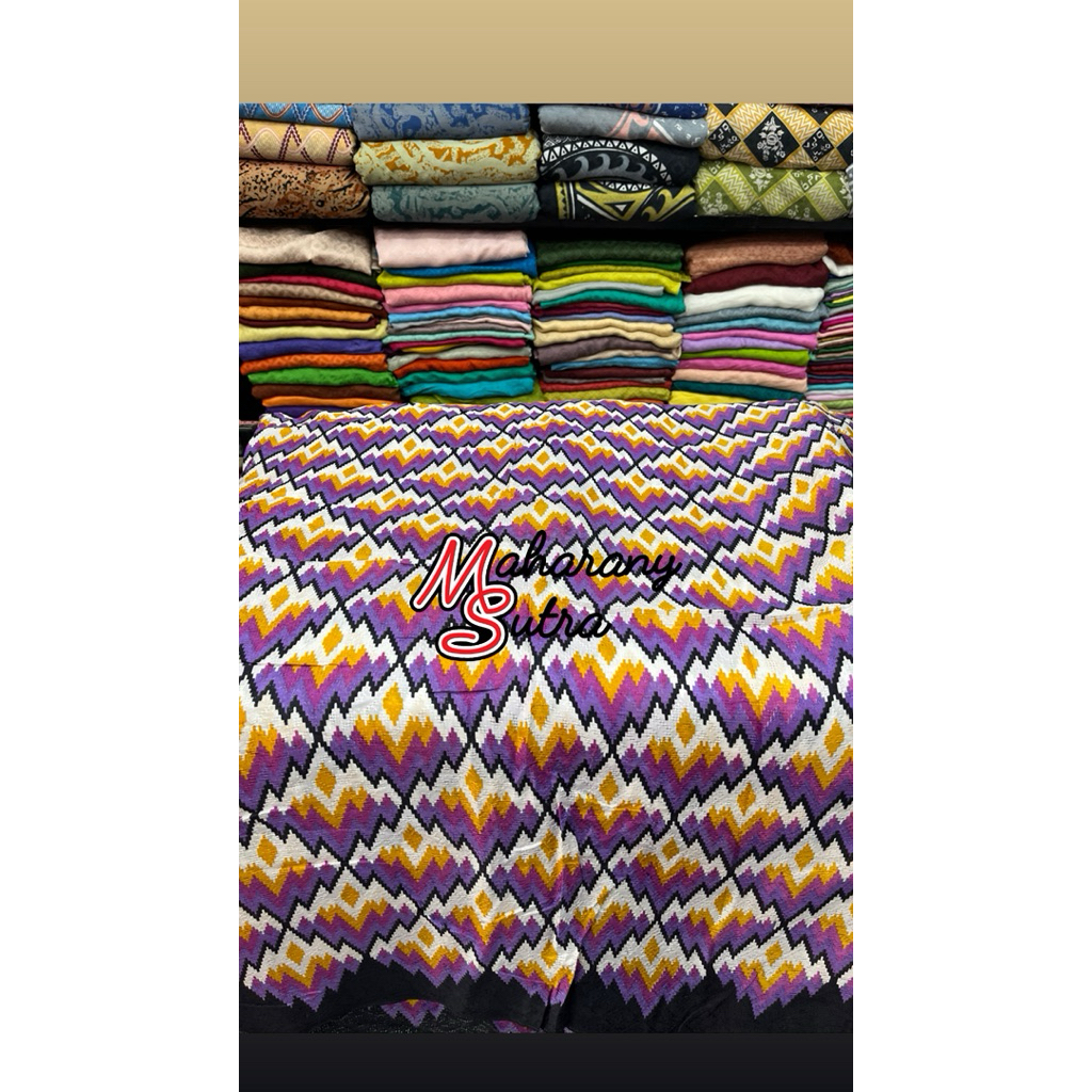 kain sutra meteran motif etnik sulawesi selatan meteran motif cobo-cobo