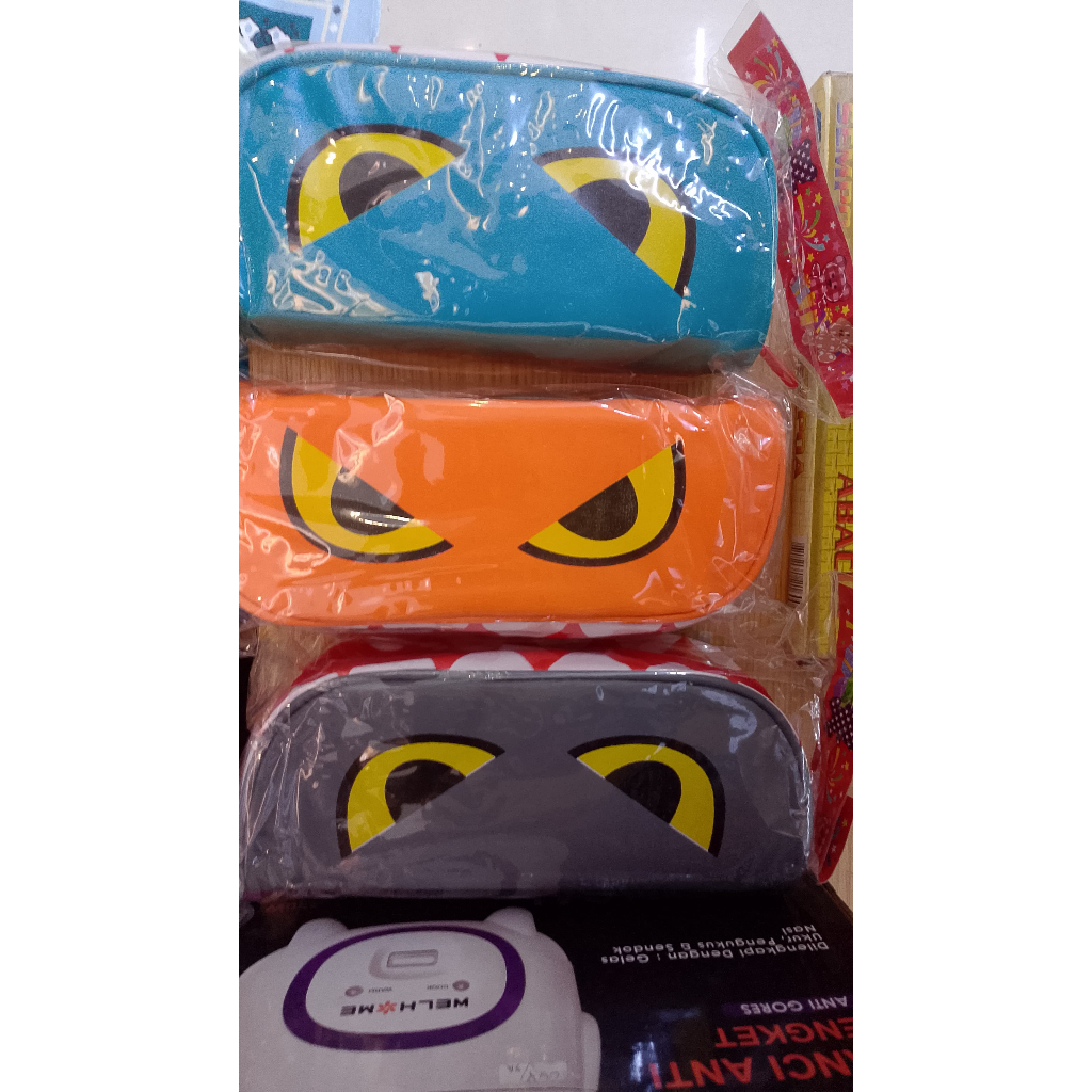 

PANCIL CASE SHINTONG 559C EYES EDITION