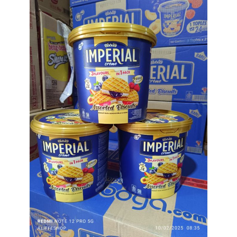 

imperial creme assorted biscuit 216 gram PACKING AMAN MENGGUNAKAN DUS