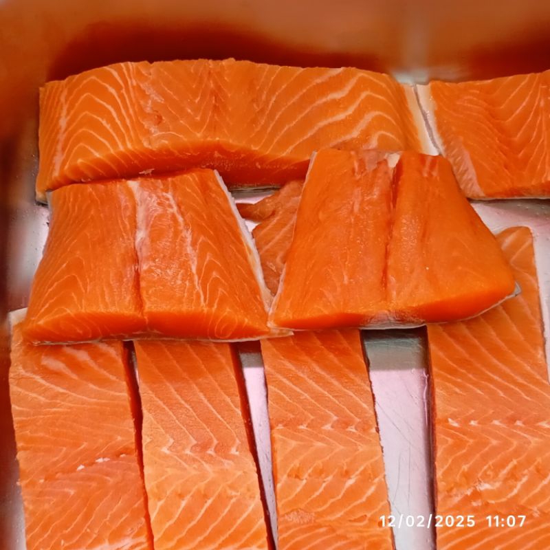 

SALMON FILET SEGAR IKAN FILLET FRESH DENPASAR BALI