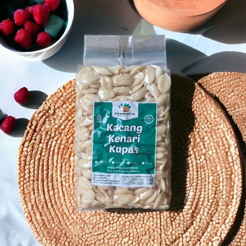 

Kacang Kenari Kupas Utuh Mentah 1 kg / Kenari Mentah Premium / Raw Pili Nuts